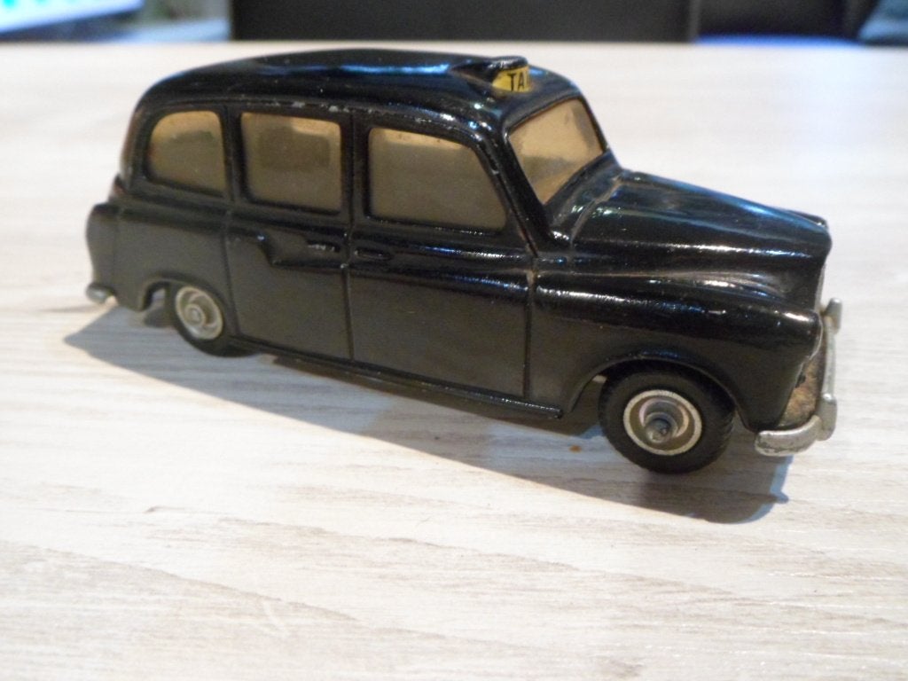 Budgie Models - Austin London Taxi [zwart] 1/40, Ophalen of Verzenden, Gebruikt, Auto, Overige merken