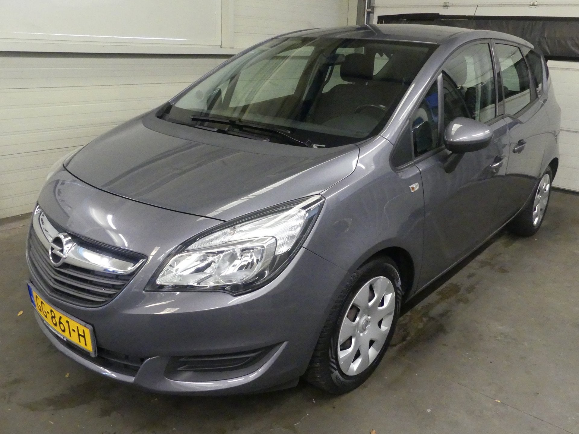 Opel Meriva 1.4 Berlin - Trekhaak - Airco - 1e Eigenaar, Auto's, Voorwielaandrijving, Gebruikt, 4 cilinders, 1261 kg
