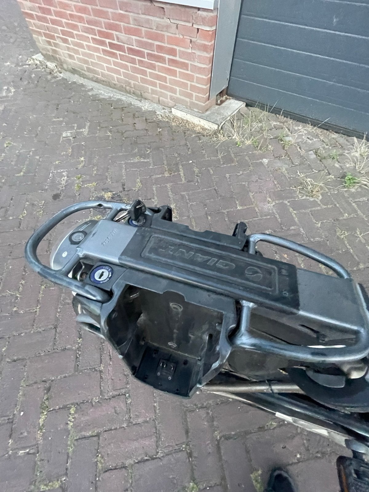 Giant 36V controller voor 2 accu's, Fietsen en Brommers, Ophalen of Verzenden, Gebruikt