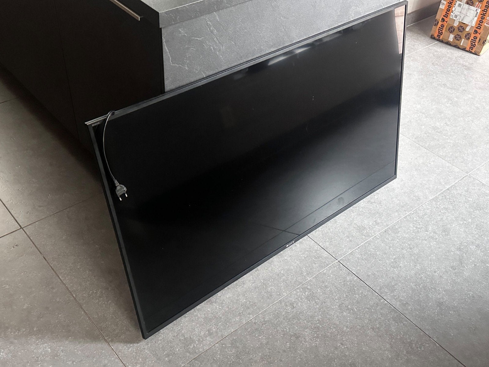 t.v.sony, Ophalen