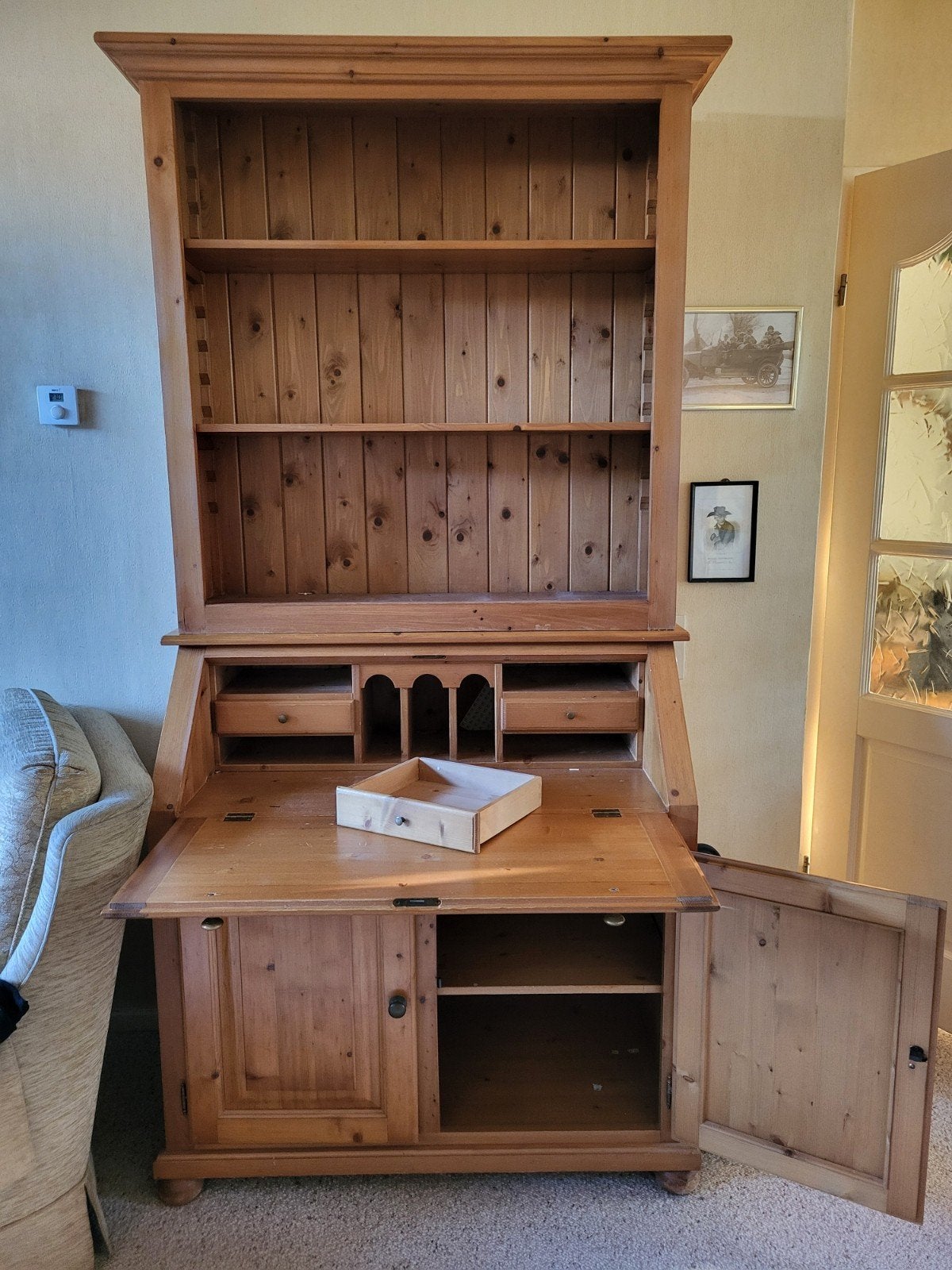Mooie grenen secretaire/ boekenkast met veel opbergruimte, Huis en Inrichting, Kasten | Secretaires, Ophalen, Zo goed als nieuw