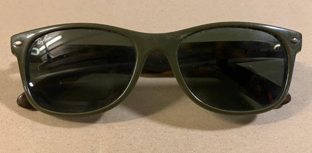 Ray-Ban Zonnebril New Way farer, Sieraden, Tassen en Uiterlijk, Zonnebrillen en Brillen | Heren, Zonnebril, Zwart, Nieuw, Ophalen of Verzenden