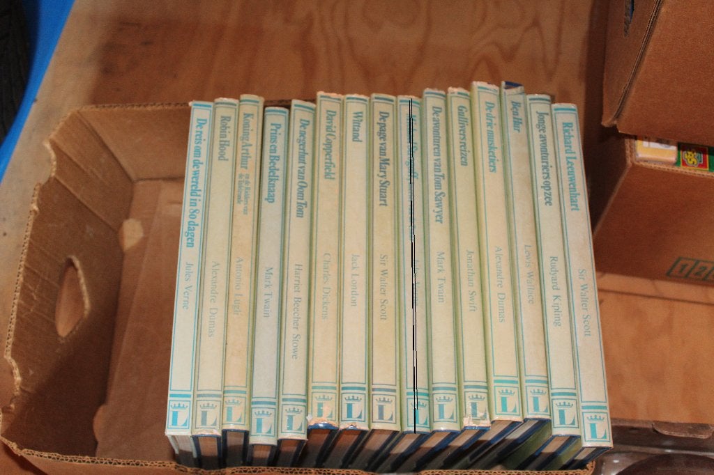 14 sprookjesboeken, wereld beroemde jeugdboeken, Ophalen of Verzenden, Gelezen, Diverse auteurs