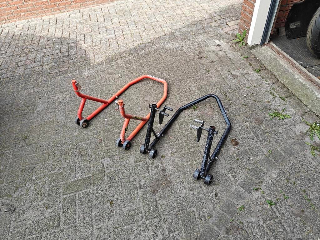 2 Motorsteunen - Datona en universeel, Motoren, Ophalen of Verzenden