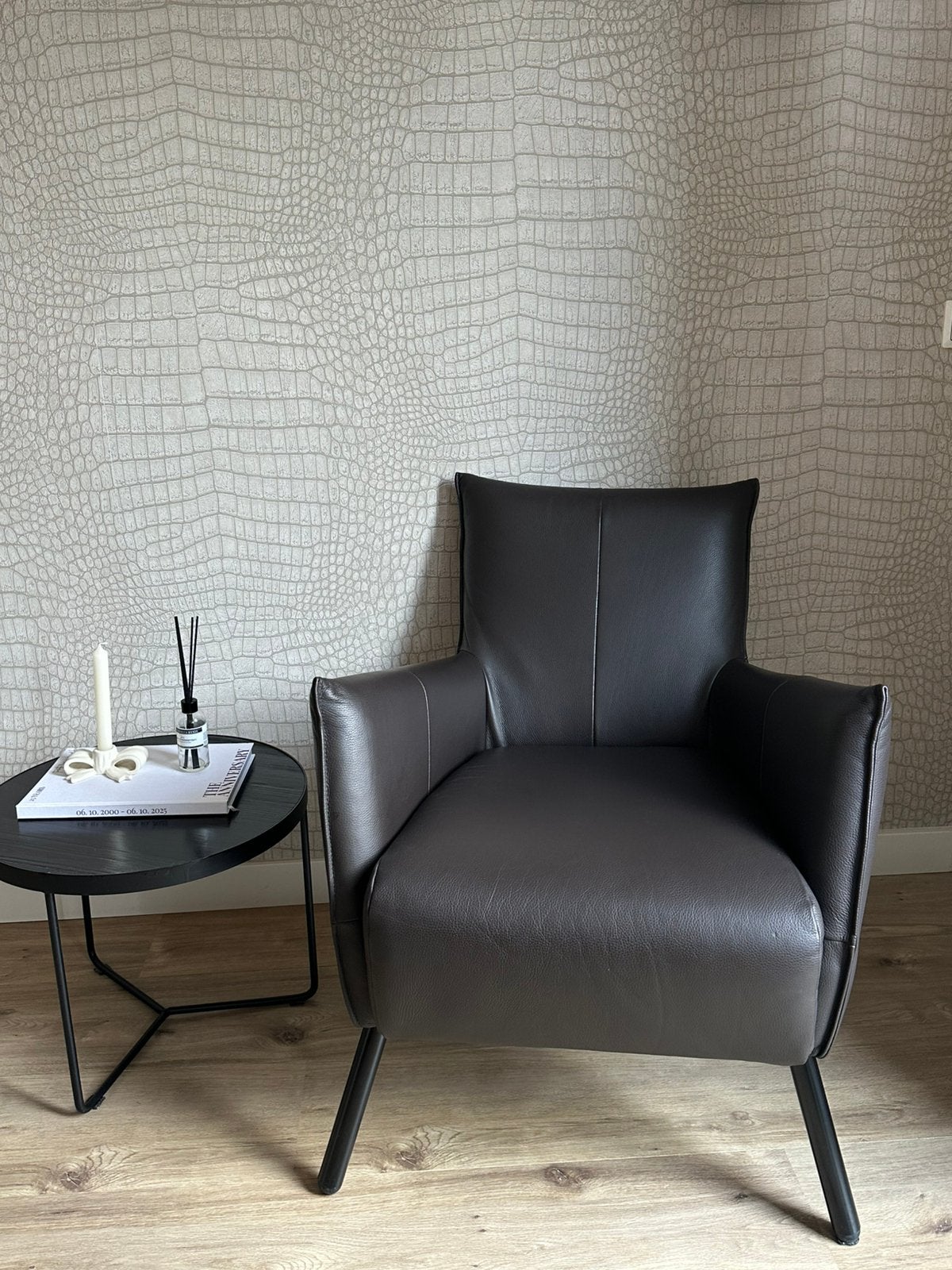 Luxe donkerbruine leren fauteuil van Jess Design, Ophalen, Nieuw, Leer, 75 tot 100 cm