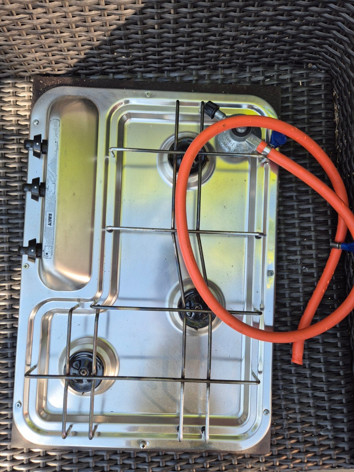 Kampeergasfornuis inclusief slang - uit vouwwagen keuken, Caravans en Kamperen, Kampeeraccessoires, Ophalen, Gebruikt