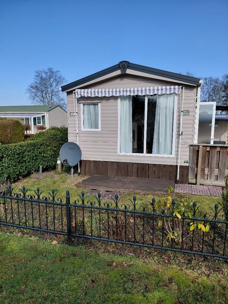 Mooi chalet, Caravans en Kamperen, Stacaravans, Tot en met 4