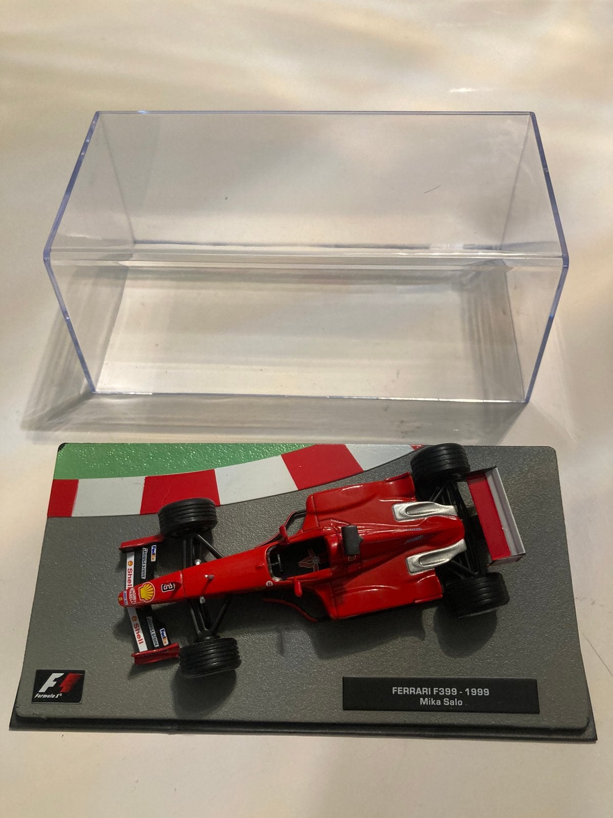 Ferrari f399-1999 mika salo 1/43, Ophalen of Verzenden, Nieuw, Auto