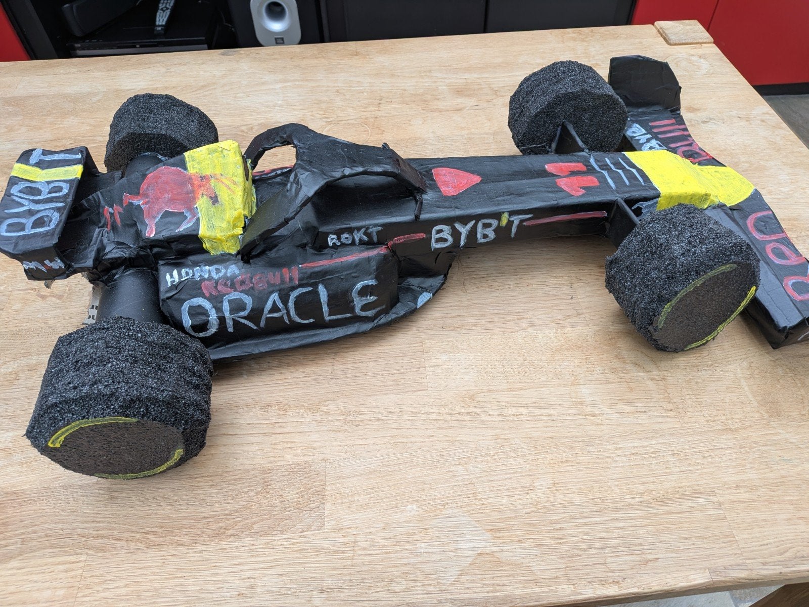 Sinterklaas Surprise: Red Bull F1 modelauto, Overige merken, Gebruikt, Auto, Groter dan 1:32