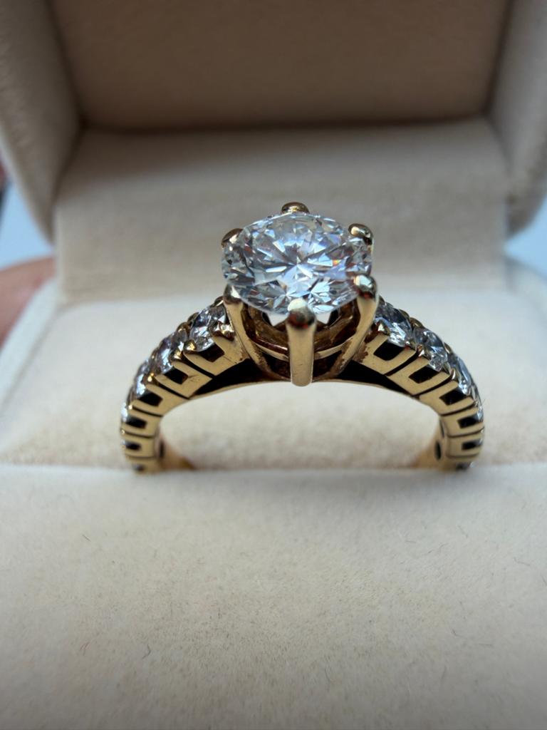 14k Gouden Ring met 0.87ct Diamant - G VS2 Briljant Geslepen, Ophalen of Verzenden, Zo goed als nieuw, 17 tot 18, Met edelsteen