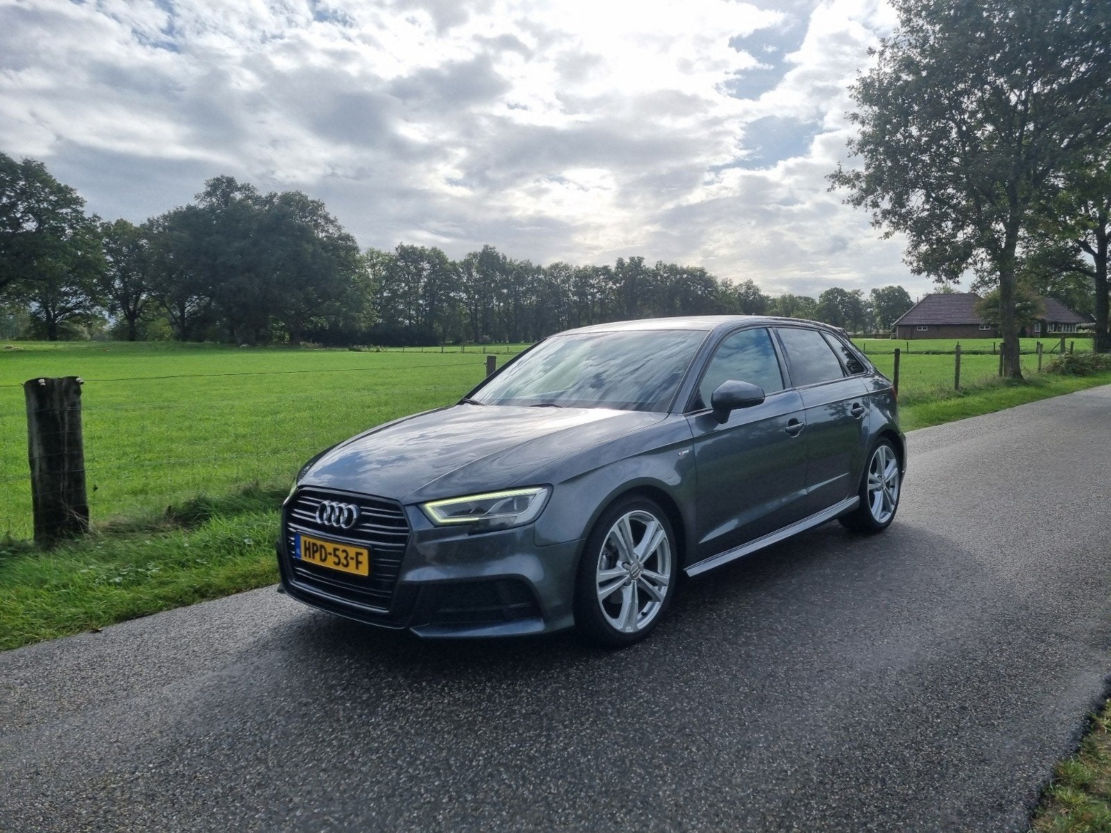 Audi A3 1.5 Tfsi 150pk CoD Ultra S Tronic 2018 Grijs, Auto's, 1498 cc, Zwart, 4 cilinders, 650 kg