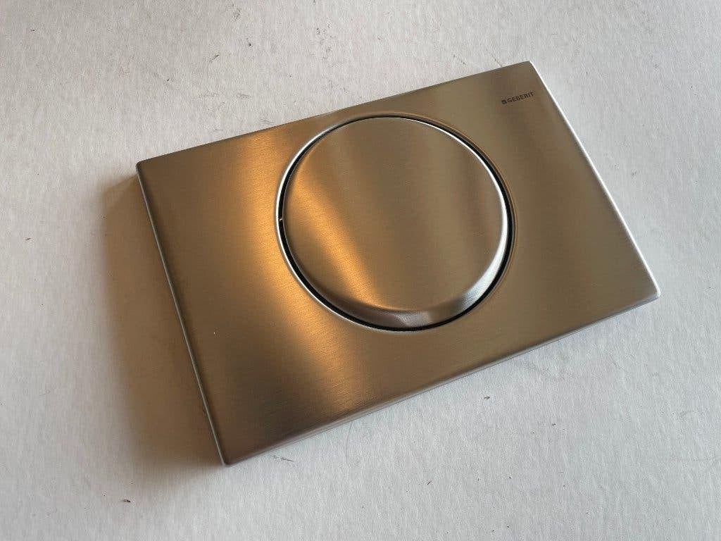Geberit drukplaat / bedieningsplaat rvs Delta 15, Ophalen of Verzenden, Nieuw, Rvs, Toilet