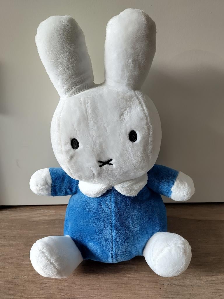 Nijntje knuffel Dick Bruna, 31 cm, Ophalen of Verzenden, Zo goed als nieuw, Konijn