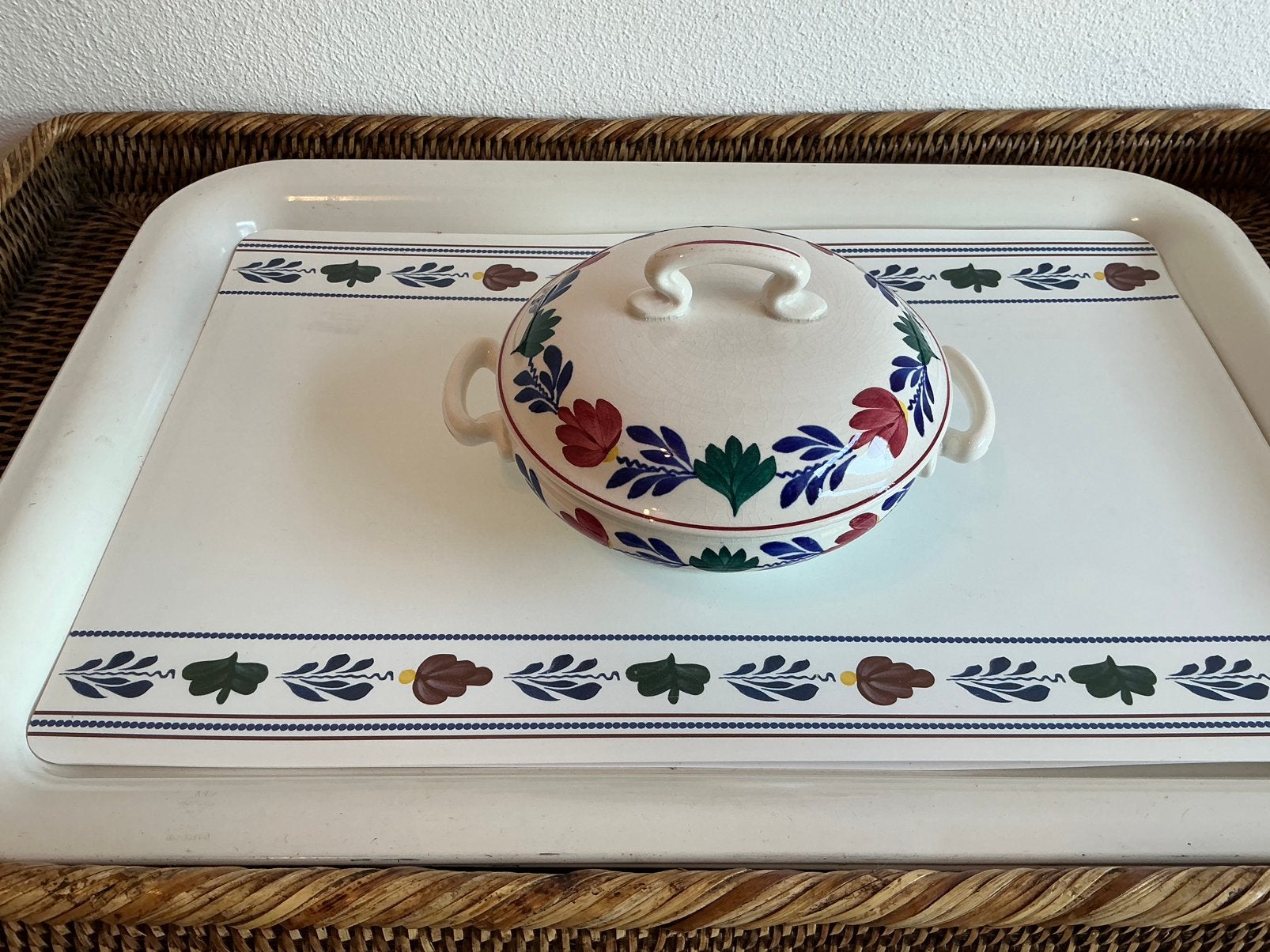 Boerenbont Maastricht 483A(Dekschaaltje kinderservies ), Antiek en Kunst, Antiek | Servies los, Ophalen of Verzenden