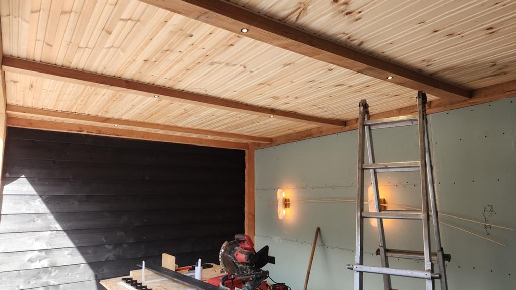Hoogwaardige buiten veranda, Minder dan 25 mm, Ophalen of Verzenden, Plank, 300 cm of meer