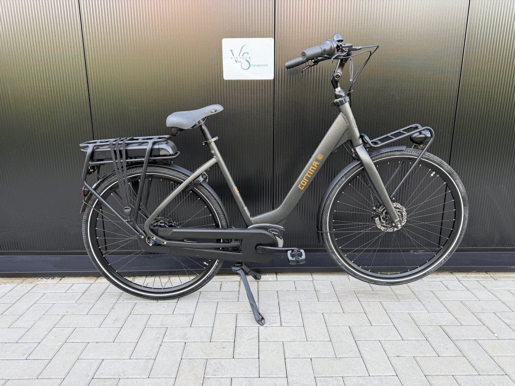 Cortina E-Common Family 57cm 2023 Black&Gold