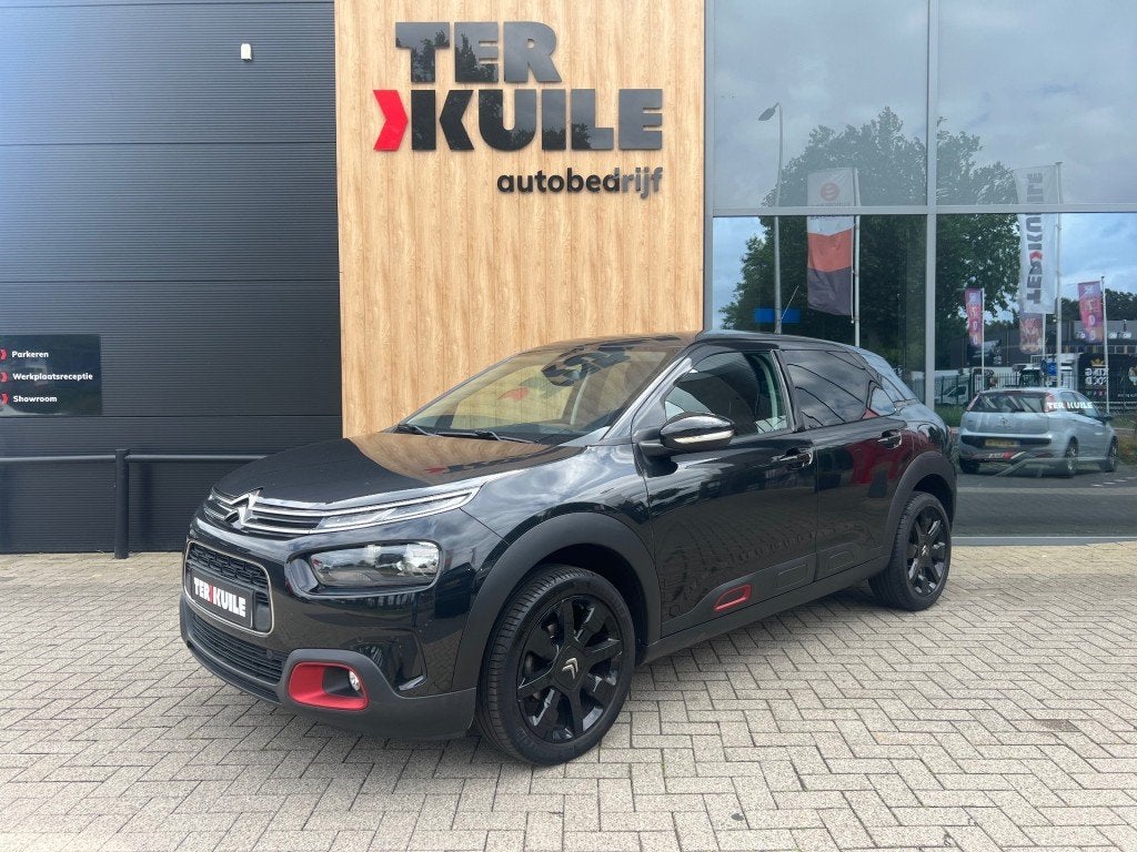 Citroen C4 CACTUS 1.2 PureTech Shine / Deal. ond. / 1e eigen, Auto's, Voorwielaandrijving, 1005 kg, Gebruikt, Euro 6