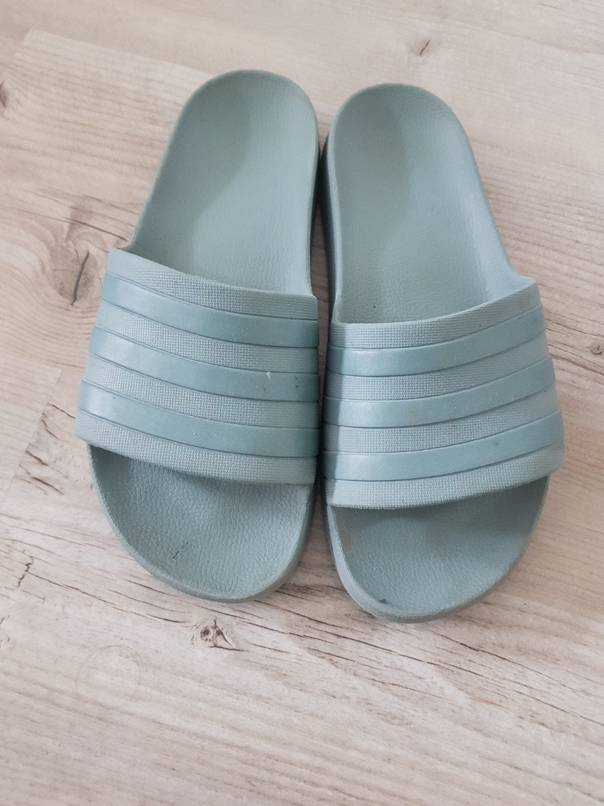 Adidas slippers maat 39, Slippers, Adidas, Ophalen of Verzenden, Gedragen