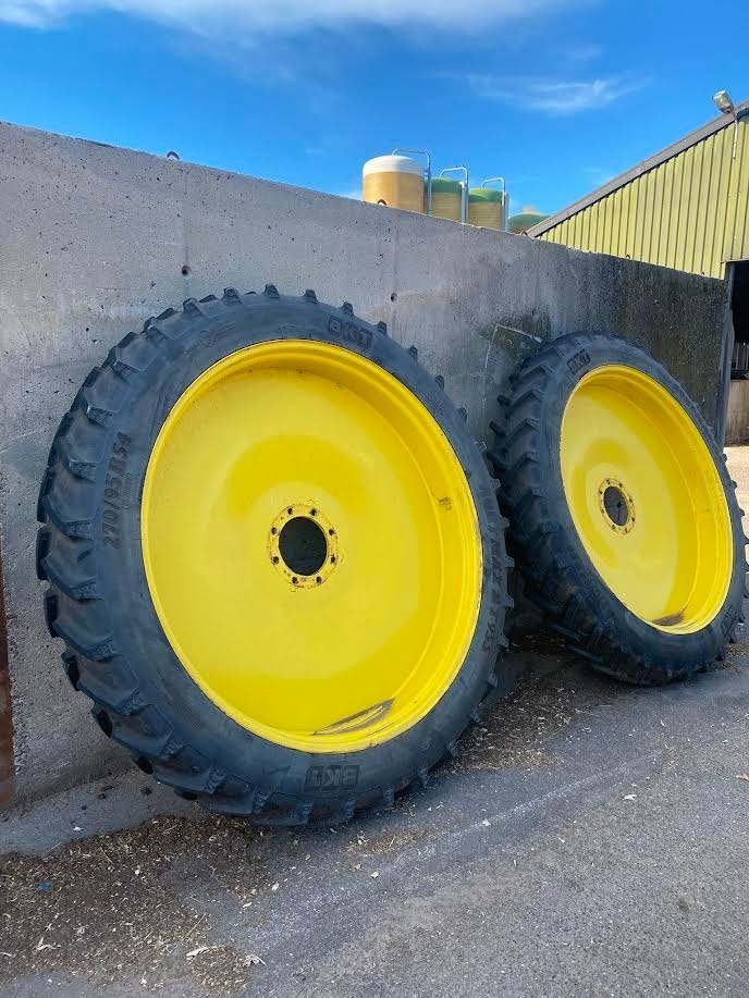 Set BKT cultuurwielen 270/95R54 John Deere, Ophalen