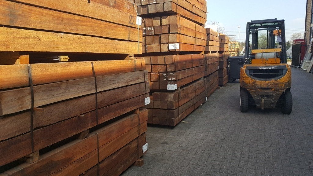 >HARDHOUTEN PALEN 155X155MM<, Ophalen, 250 cm of meer, Palen
