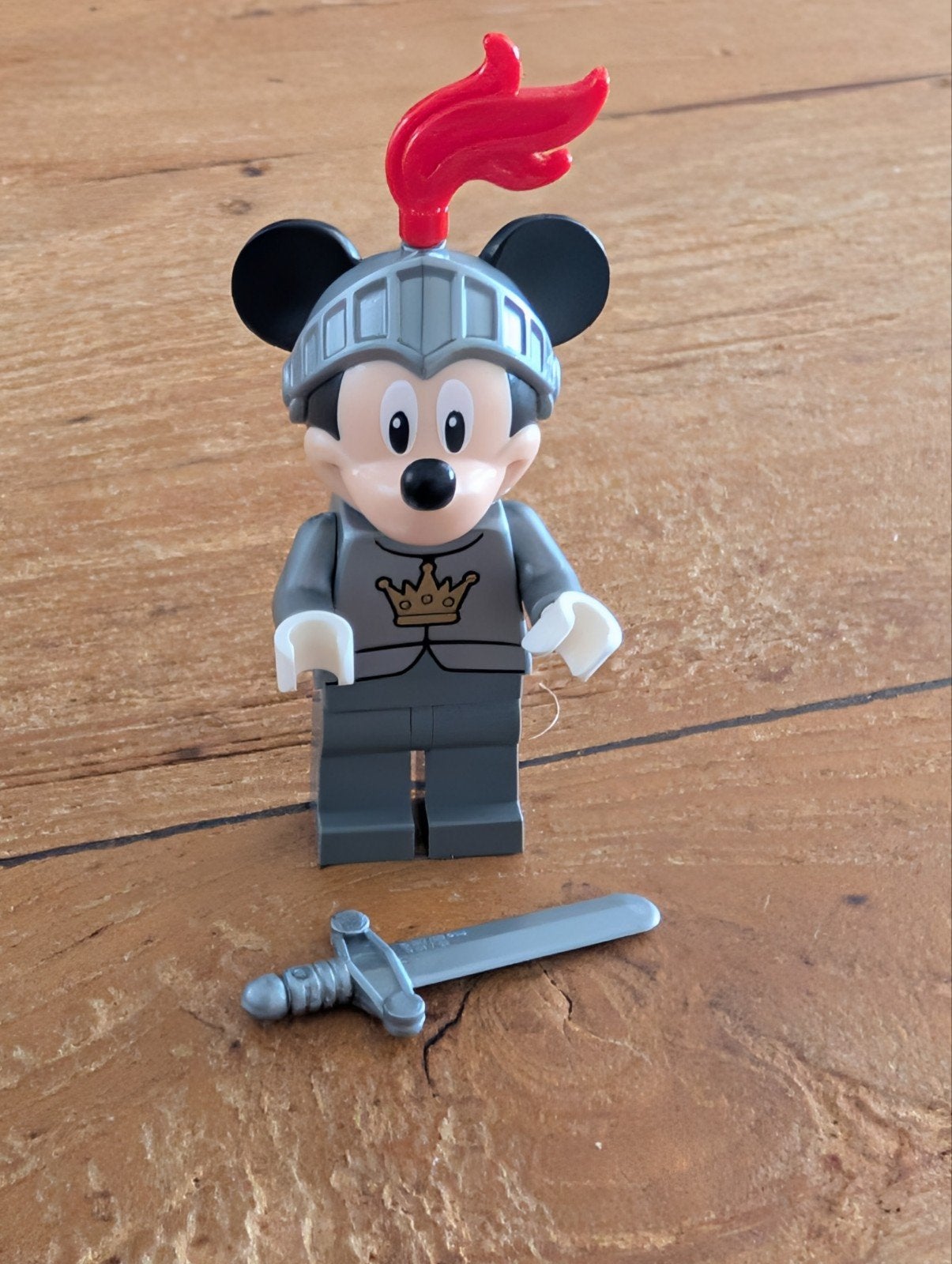 Lego Minifigures Disney Mickey mouse ridder
met accessoire, Lego, Nieuw, Ophalen of Verzenden, Minifiguur
