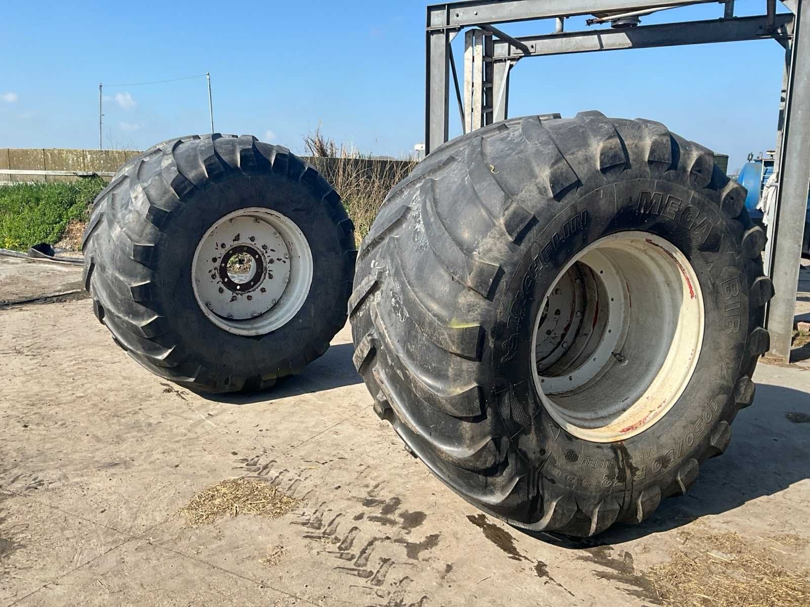 Michelin Mega X BIB 1050/50R32 Band met velg, Zakelijke goederen, Agrarisch | Onderdelen | Banden, Velgen en Assen