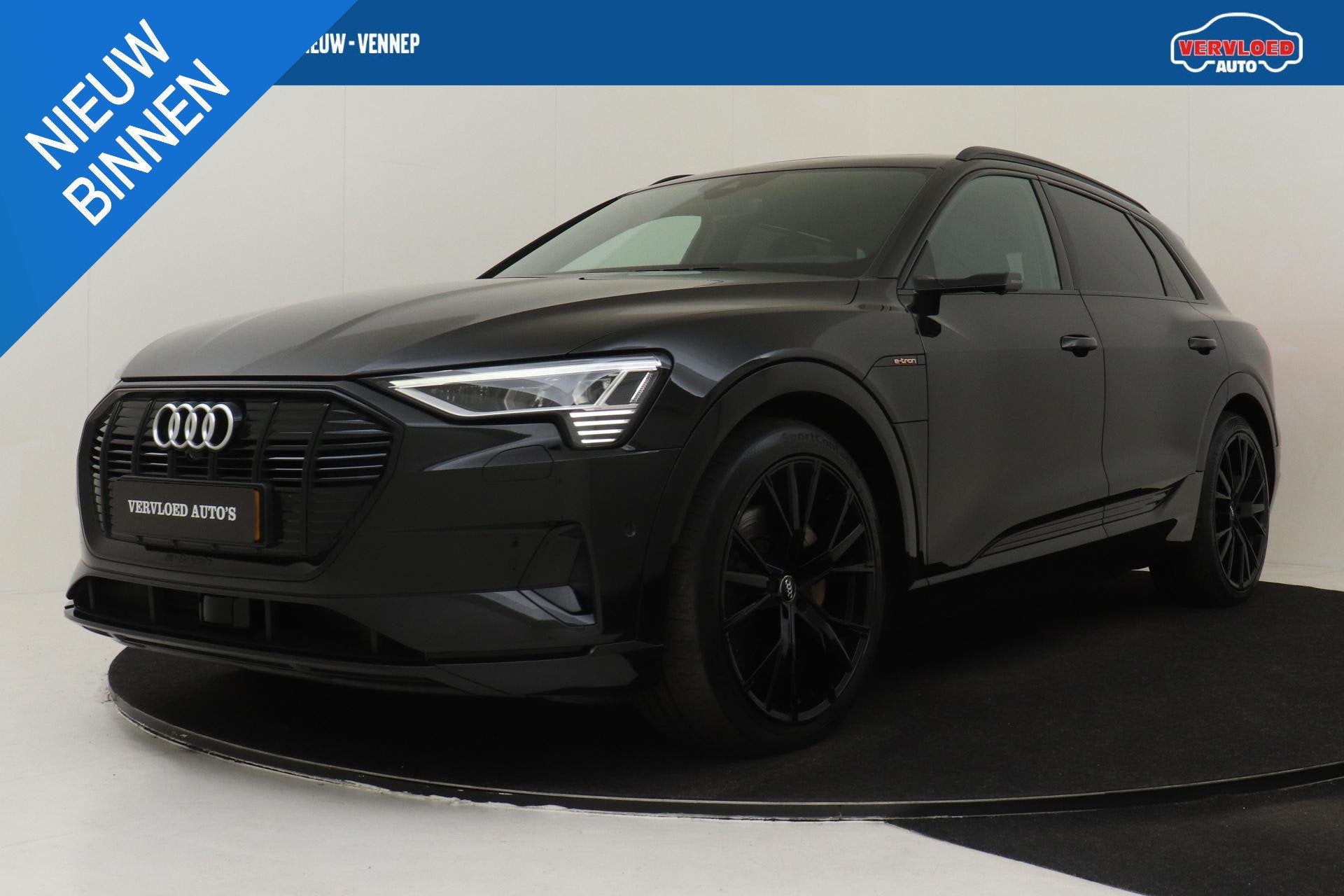 Audi e-tron E-TRON 55 QUATTRO ADVANCED 95 kWh *VOL!* -PANO.D, Auto's, Automaat, 131 €/maand, 95 kWh, Zwart