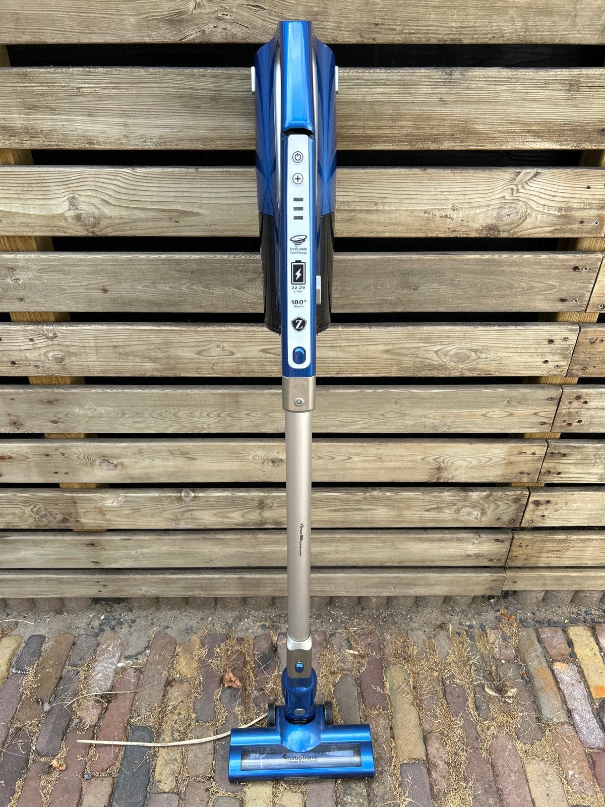 Turbotronic Steelstofzuiger met Oplaadstation (ophangen), Ophalen, Overige merken, Gebruikt, Draadloos