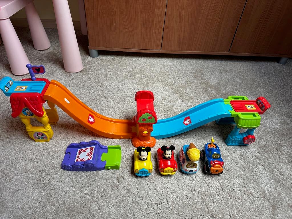 Toet Toet Auto Mickey Mouse Toren met extra's ZGAN, Ophalen of Verzenden, Zo goed als nieuw