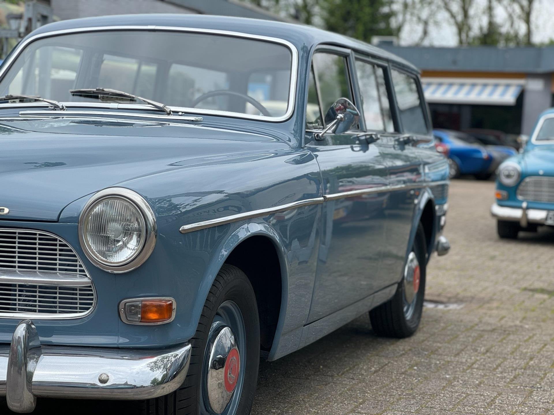 Volvo Amazon Combi Vroeg model, vers gespoten, nieuw chroom, Lederen bekleding, Achterwielaandrijving, Gebruikt, 4 cilinders