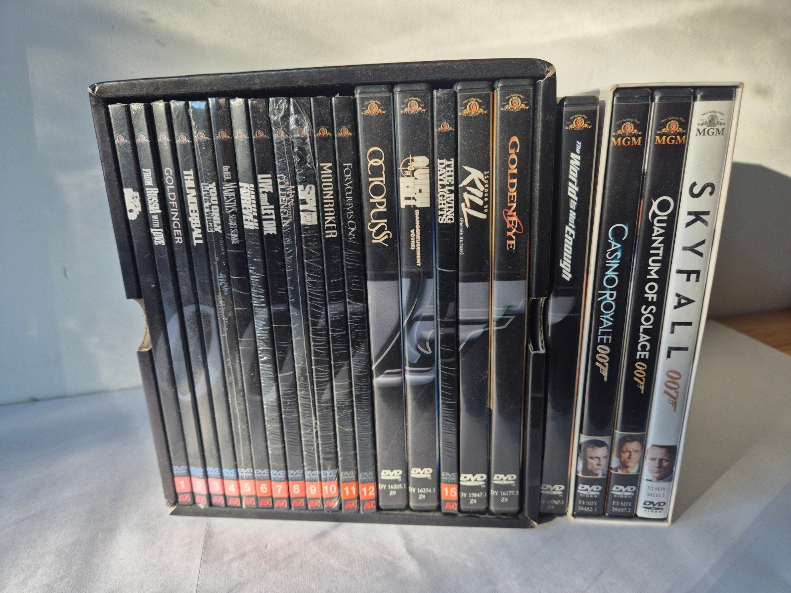 Bijna complete James Bond DVD collectie (mist 2 films), Nederlands, Ophalen of Verzenden, Vanaf 12 jaar, Gebruikt
