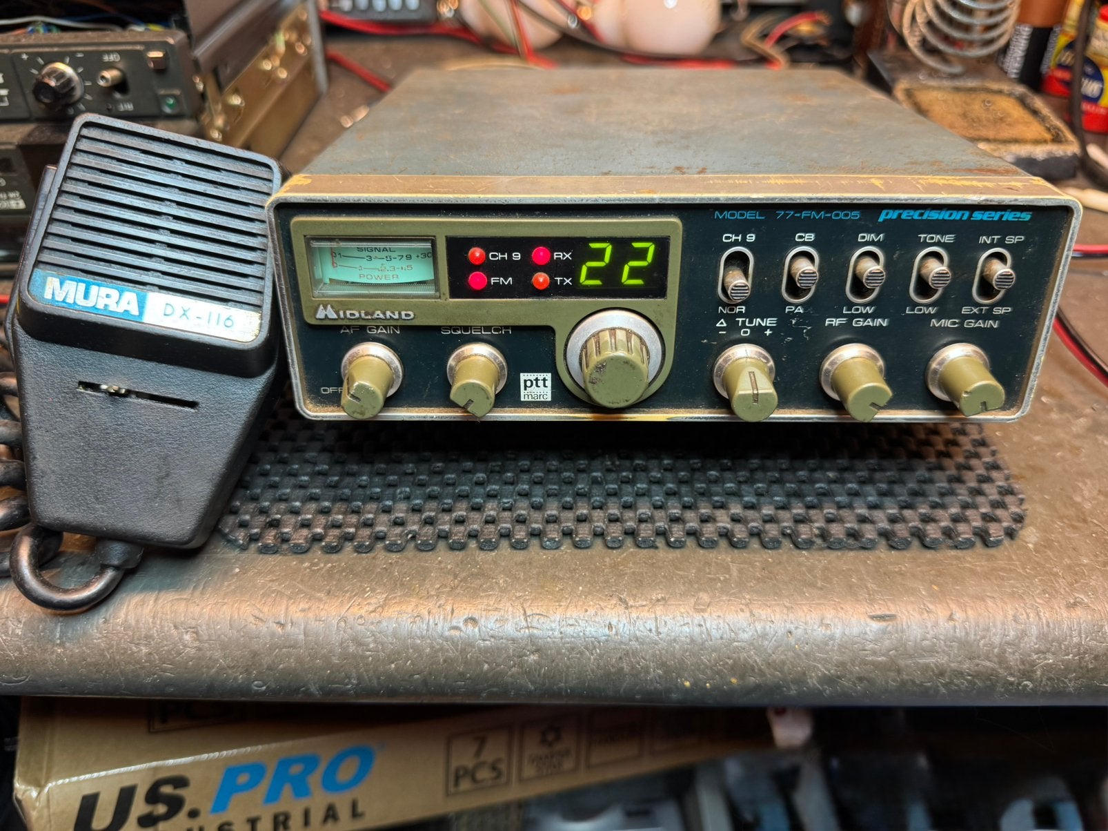 27 mc midland 22 ch met vv mura mic pr incl vzk, Telecommunicatie, Zenders en Ontvangers, Ophalen of Verzenden, Zender en Ontvanger