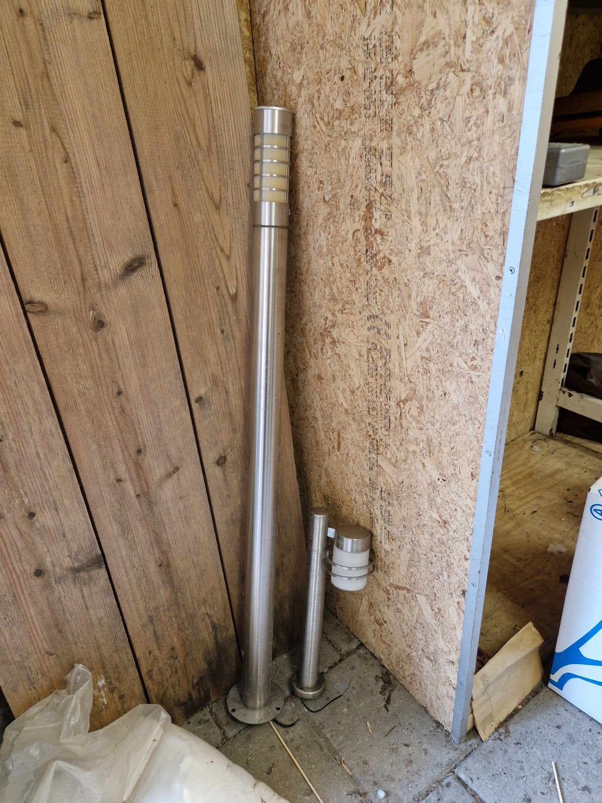 2 Staande Buitenlampen - RVS Design, Ophalen, Gebruikt, Staande lamp, Netvoeding