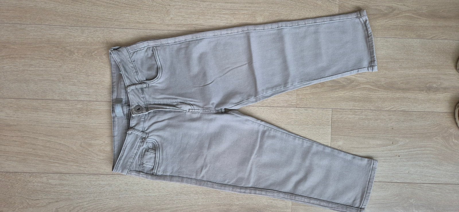 Capri jeans, Norfy Denim, mt 38, Ophalen of Verzenden, Zo goed als nieuw, W30 - W32 (confectie 38/40), Grijs