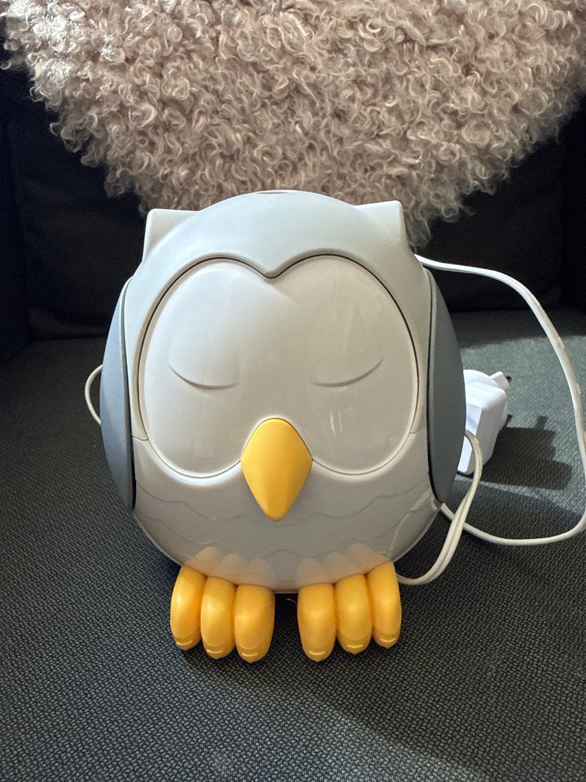 Young living feather the owl Uil diffuser, Ophalen, Zo goed als nieuw