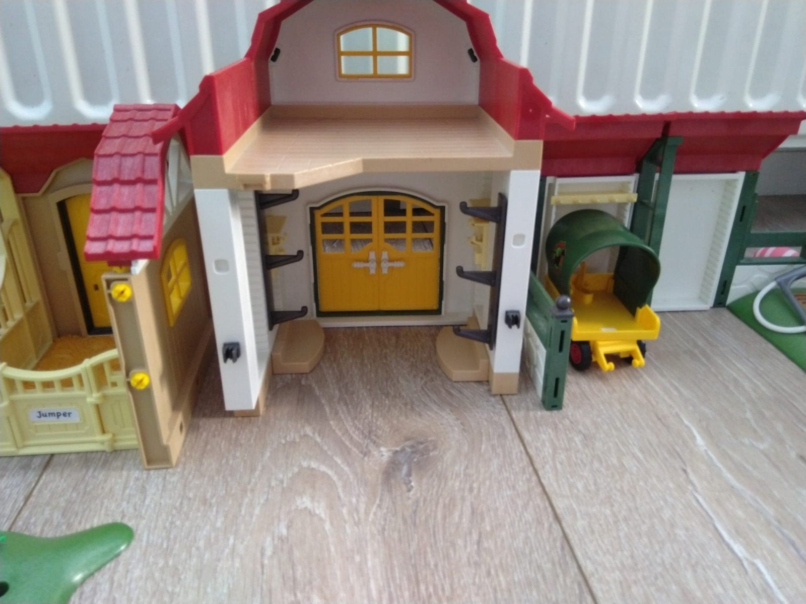 Grote Playmobil paardenstal met veel accessoires, Ophalen of Verzenden, Gebruikt