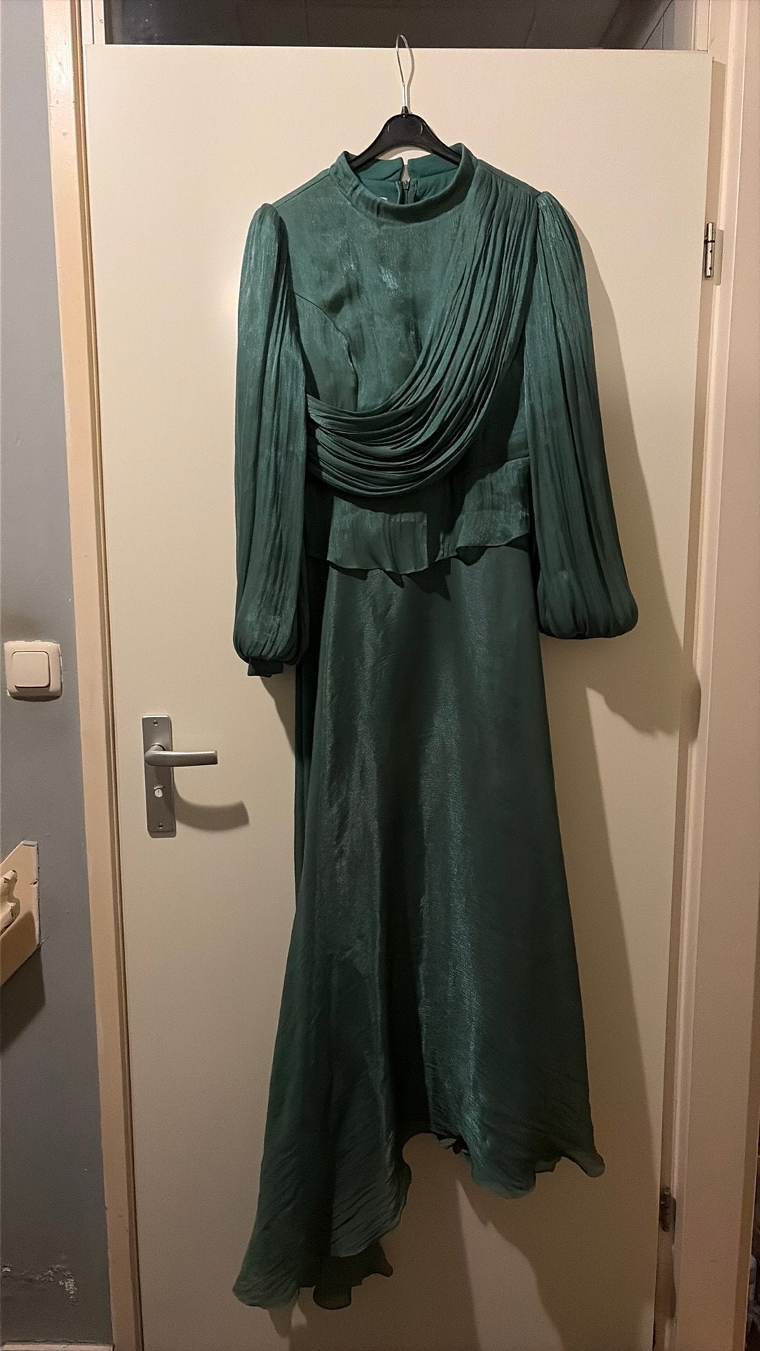 Laatste ‼️ prachtige lange groene galajurk te koop nieuw ‼️, Kleding | Dames, Galajurk, Maat 42/44 (L), Nieuw, Ophalen of Verzenden