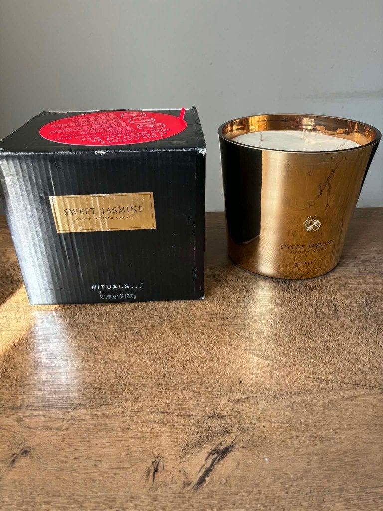 Rituals Sweet Jasmine Geurkaars 2500 g, Huis en Inrichting, Woonaccessoires | Kandelaars en Kaarsen, Nieuw, Ophalen of Verzenden