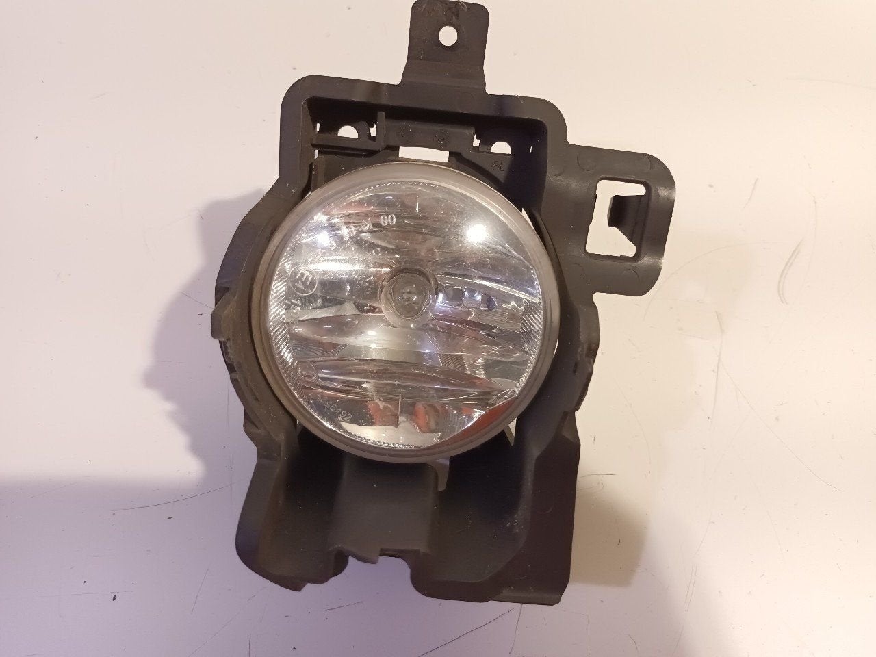 Mistlamp rechts Peugeot 208, Auto-onderdelen, Onderdelen@venauto.nl, Van der Ven Autorecycling B.V., Gebruikt, Ettenseweg 76, 4706 PB Roosendaal, The Netherlands