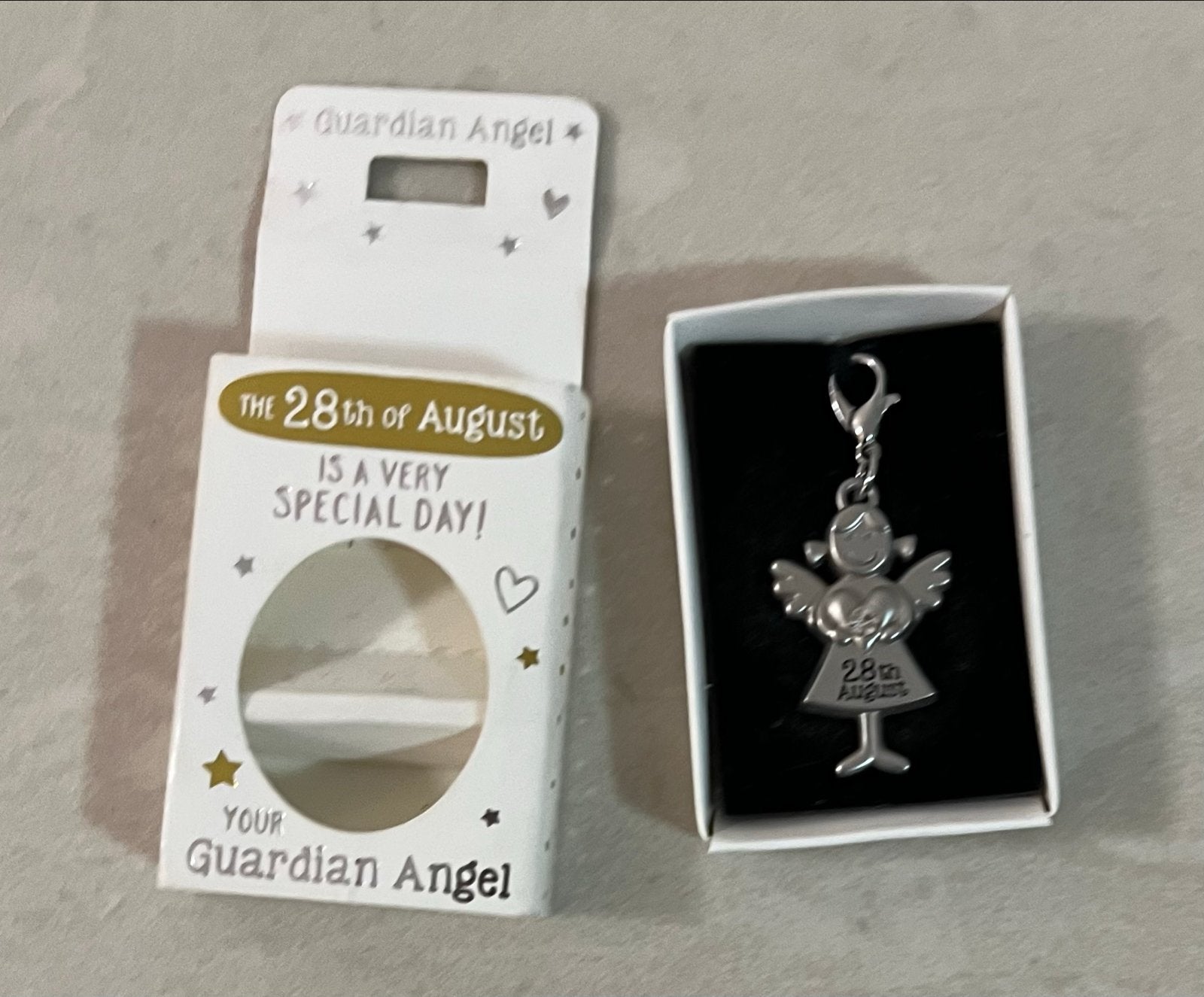 Guardian Angel bedel - 28 augustus ( nieuw), Ophalen of Verzenden, Nieuw