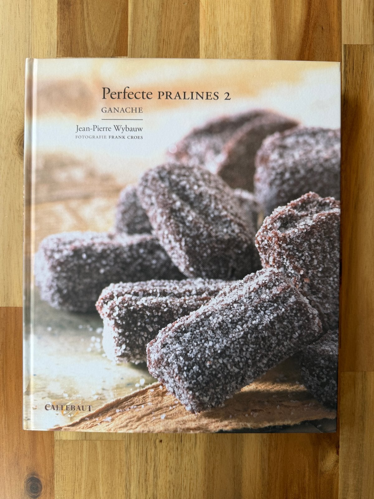 Perfecte Pralines 2 Ganache - Jean-Pierre Wybauw (Hardcover), Ophalen of Verzenden, Zo goed als nieuw, Europa, Taart, Gebak en Desserts