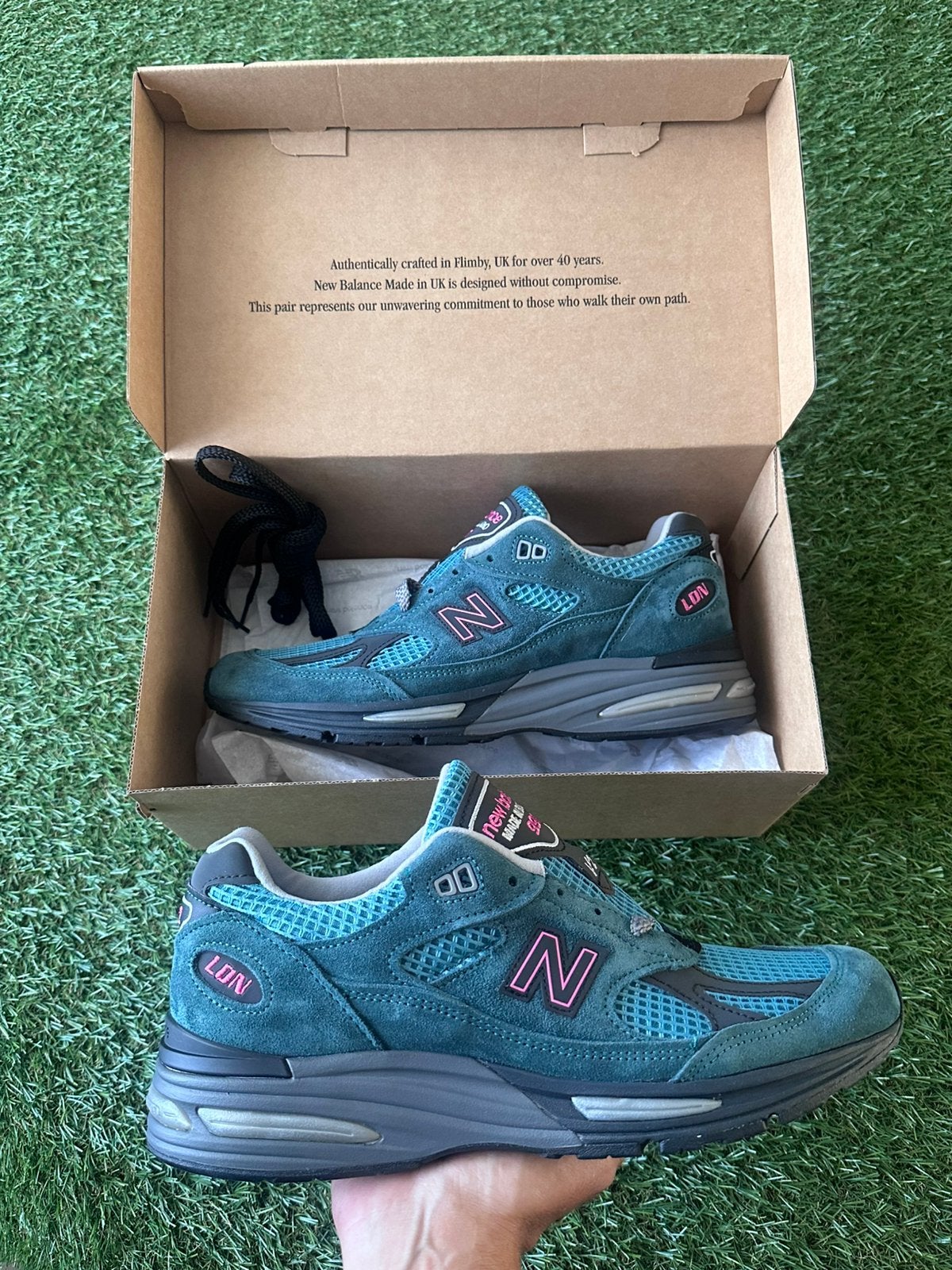 New Balance 991v2 MiUK ‘London Marathon’, Overige kleuren, Nieuw, Ophalen of Verzenden, Sneakers of Gympen