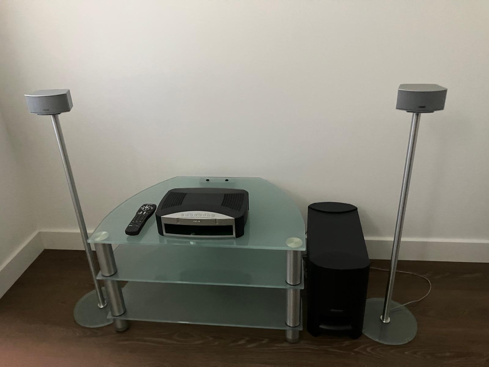 Bose 3-2-1 Serie I Filmsysteem + Passend Bose TV-Meubel, Gebruikt, 2.1-systeem, Dvd-speler, Ophalen