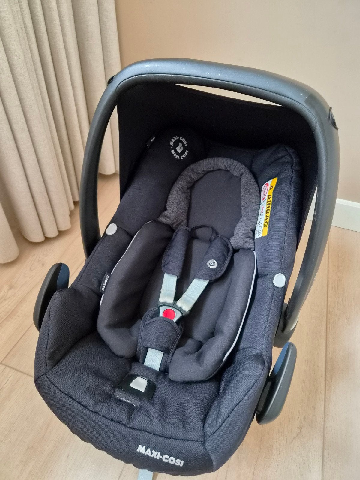 Maxi-Cosi Rock i-Size autostoel met isofix & adepters, Ophalen, Gebruikt, Zijbescherming, Isofix