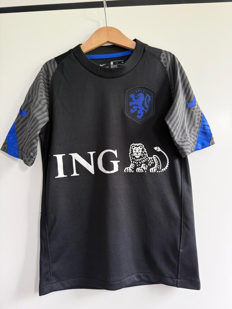 Adidas, KNVB trainings shirt Nederlands eftal, maat 128, Kinderen en Baby's, Kinderkleding | Maat 128, Ophalen of Verzenden, Gebruikt