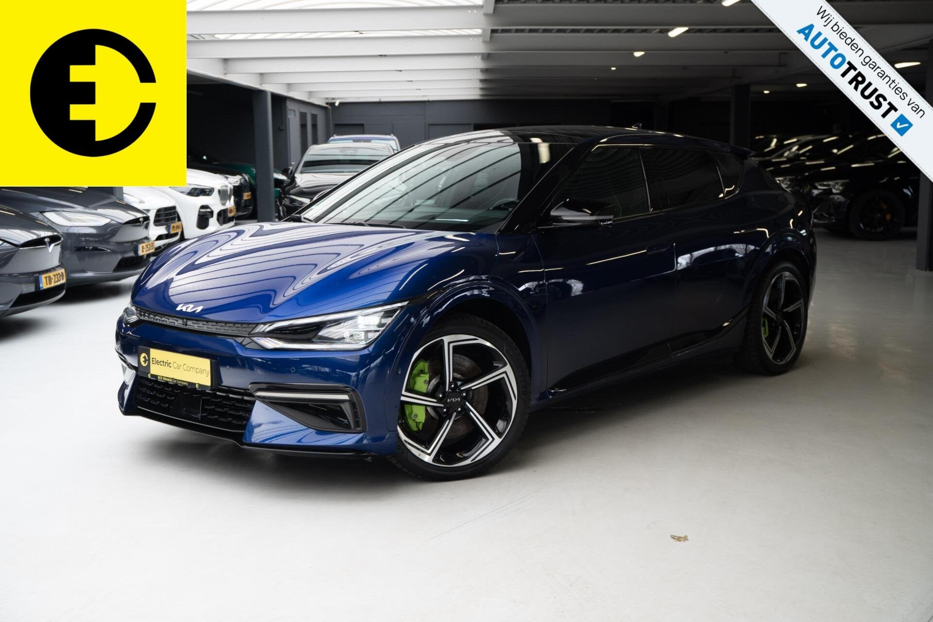 Kia EV6 GT AWD 77.4 kWh | Panoramadak | Sportstoelen | 98,3%, Auto's, Automaat, Zwart, Verwarmde buitenspiegels, Blauw