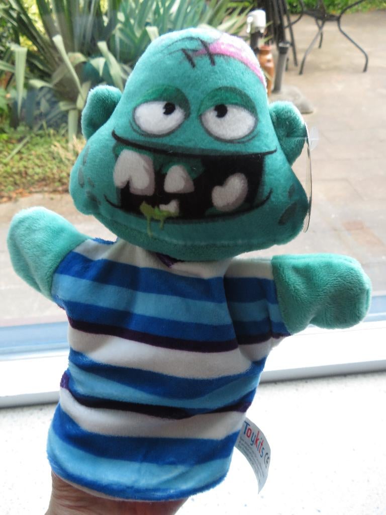 Handpop Spooky  merk Toykits poppenkastpop, Overige typen, Nieuw, Ophalen of Verzenden, Wasbaar