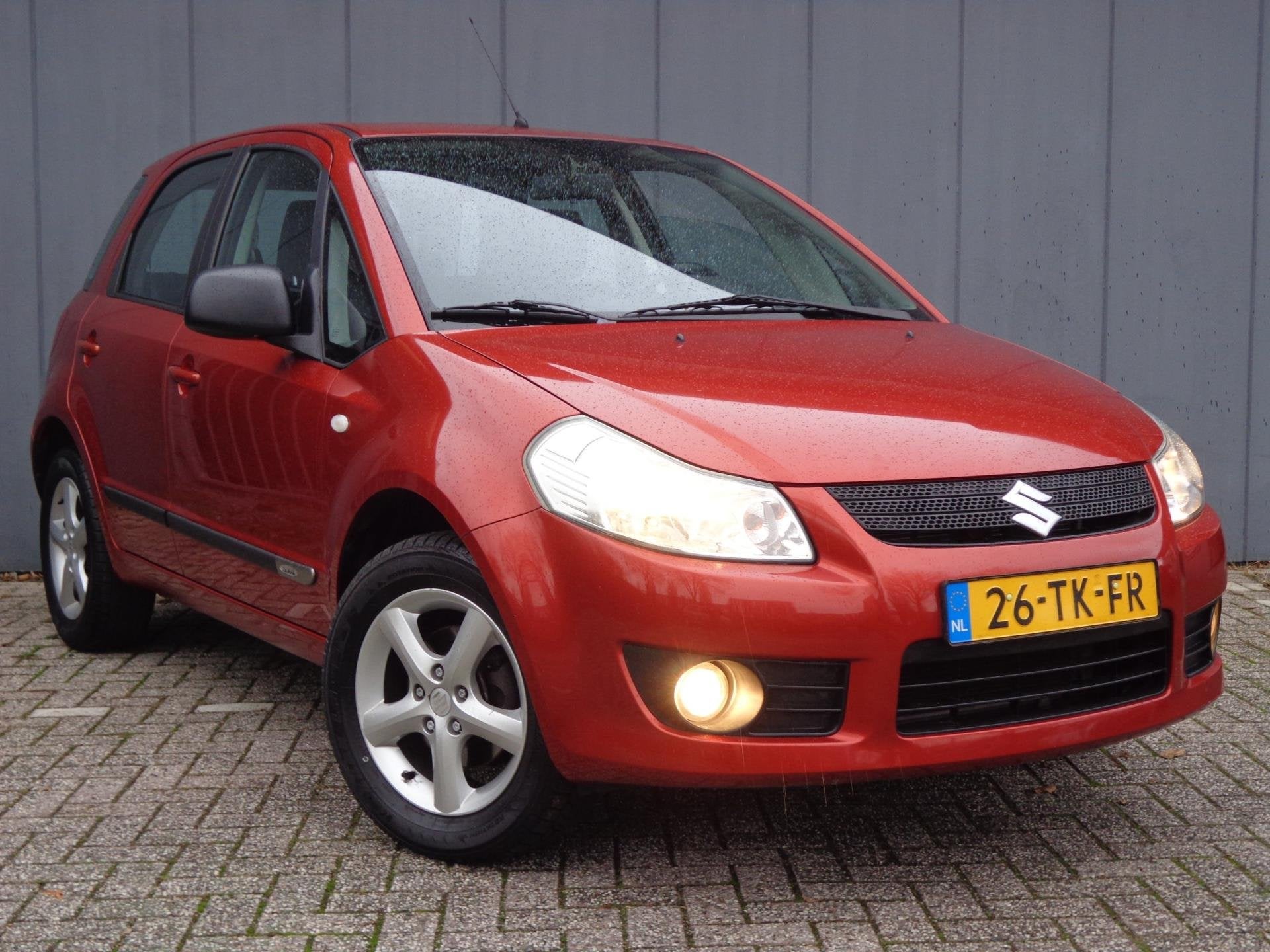 Suzuki SX4 1.6i 16V Exclusive 1Eig,Top Staat Onderhouden, Voorwielaandrijving, Gebruikt, Mistlampen, 49 €/maand