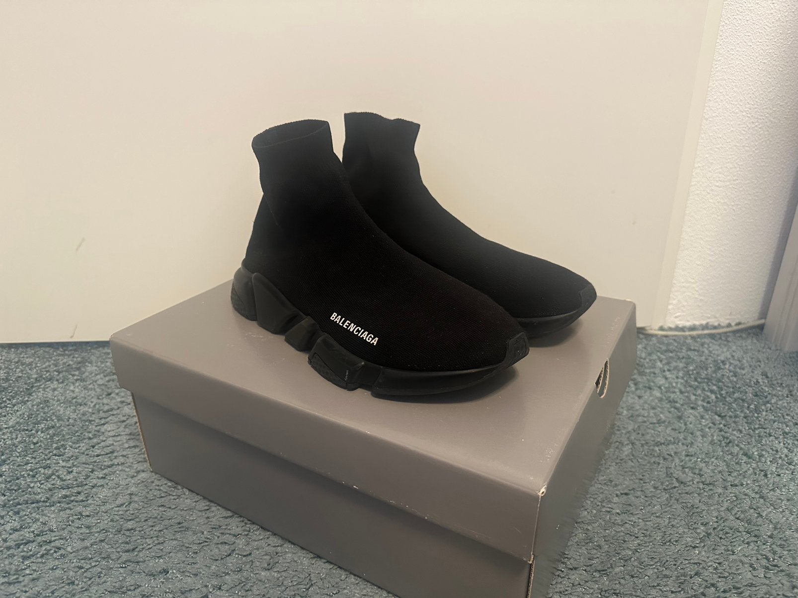 Balenciaga Speedtrainer met logo - Maat 42, Kleding | Heren, Schoenen, Zwart, Ophalen of Verzenden, Sneakers of Gympen, Gedragen