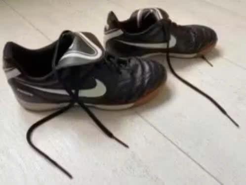 Nike sportschoenen maat 36, Kleding | Dames, Nike, Ophalen of Verzenden, Zo goed als nieuw, Sportschoenen